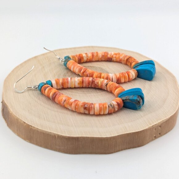 Native American Spiny Oyster Loop Dangle Earrings‎ Santo Domingo Kewa Pueblo ** - Picture 11 of 12